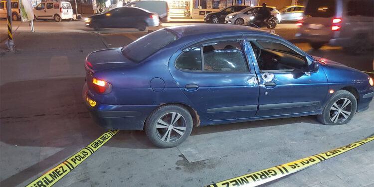 Borç-alacak nedeniyle tartıştığı kişiyi pompalı tüfekle vurdu