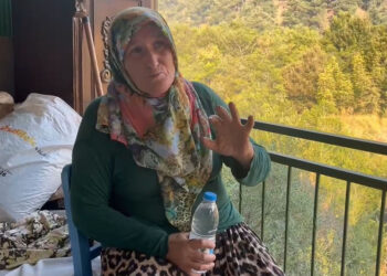 Alevlere müdahale etmeye çalışan kadın yangının ortasında kaldı