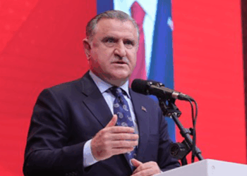 Bakan Bak, Universiade'de madalya kazanan sporcuları tebrik etti