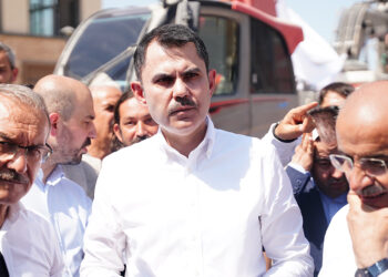 Bakan Kurum’dan deprem bölgesindeki müteahhitlere uyarı