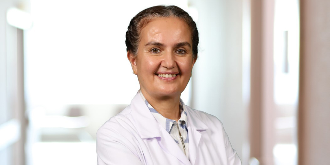 Baş ağrısını önlemek için yazın su tüketimine dikkat edin