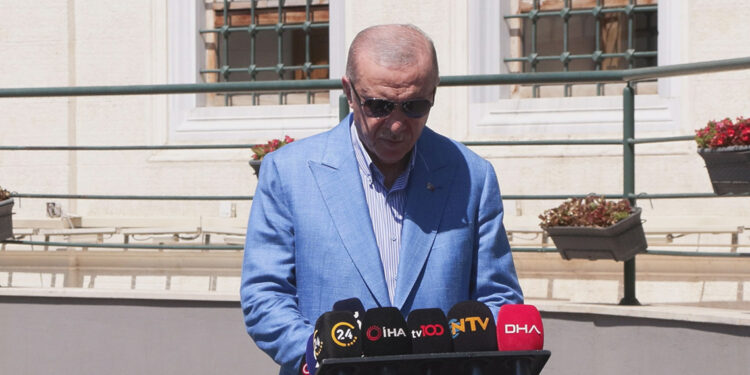 Çok büyük bir felaketle karşı karşıya kaldık 