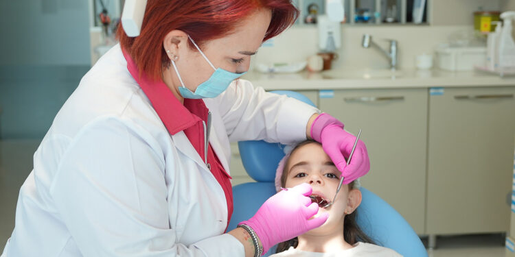 Diş sıkma fiziksel gelişimi ve ruhsal sağlığı olumsuz etkiliyor