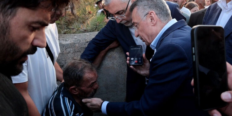 Erdoğan'dan orman şehidi Tolunay Kocaman'ın ailesine taziye