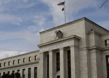 Fed beklenen faiz kararını açıkladı