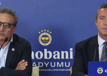 Fenerbahçe ile Chobani arasında imzalar atıldı