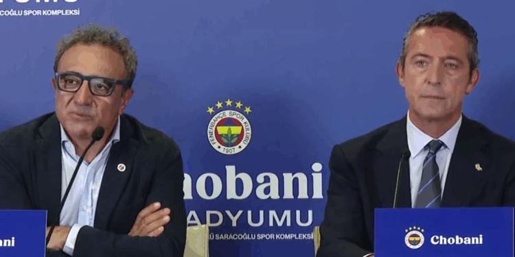 Fenerbahçe ile Chobani arasında imzalar atıldı