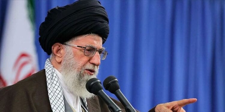 Hamaney, İsrail ile savaşın ardından ilk kez kamuoyu karşısına çıktı