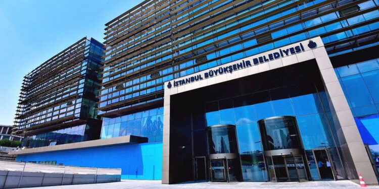 İBB yolsuzluk soruşturmasında 8 şüpheli tutuklandı