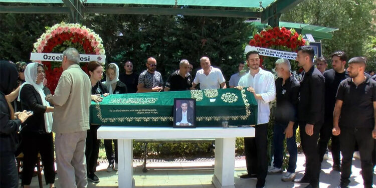 Muhammet Yakut Beykoz'da toprağa verildi