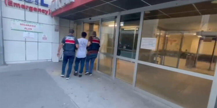 Organize suç örgütüne yönelik düzenlenen operasyonlarda 26 şüpheli yakaladı