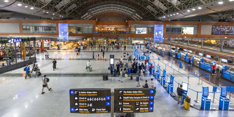 Sabiha Gökçen, 7 rekora birden imza attı