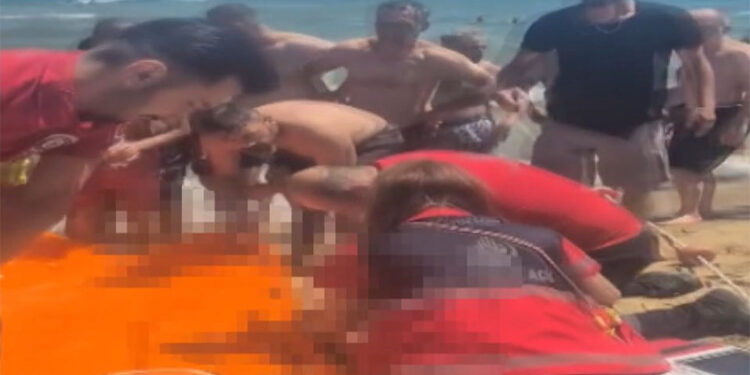 Sarıyer'de boğulma tehlikesi geçiren kadın kurtarıldı