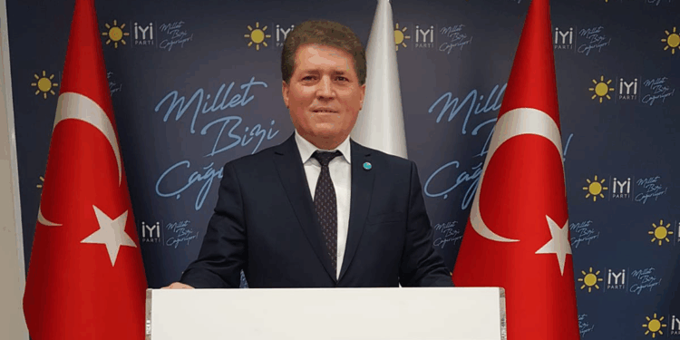 İYİ Parti Çankırı İl Başkanı Aydın Akbaş, istifa etti