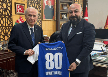 İş insanı Tahsin Çimen, Devlet Bahçeli'yi ziyaret etti