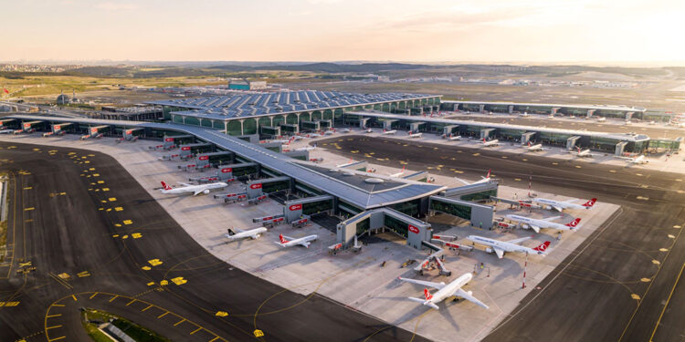 İstanbul Havalimanı'nda yolcu rekoru kırıldı