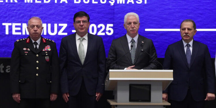 İstanbul Valisi Gül, yılın ilk altı ayındaki emniyet verilerini açıkladı