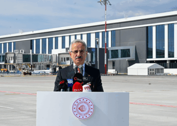 İstanbul ve Antalya havalimanları yolcu rekoru kırdı