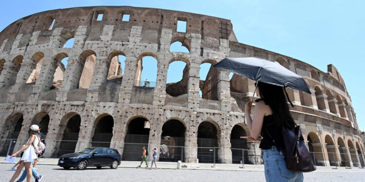 İtalya'da aşırı sıcak nedeniyle 2 kişi hayatını kaybetti