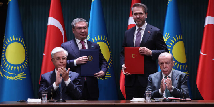 Türkiye ve Kazakistan arasında enerji işbirliği