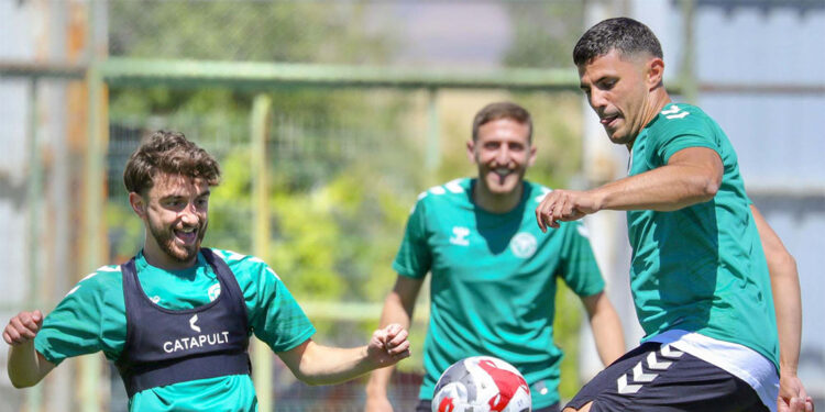 Kadro iskeletimizi de koruyarak devam ediyoruz