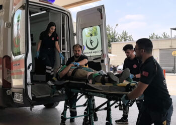 Kereste deposunda yüksekten düşen işçi öldü