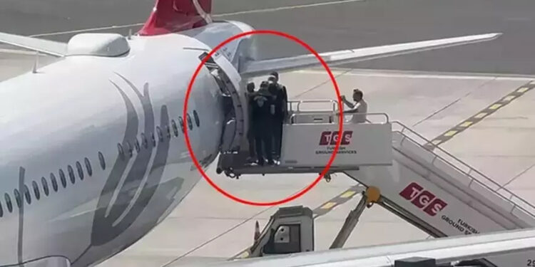 Leman dergisi soruşturması: Yazı işleri müdürü tutuklandı