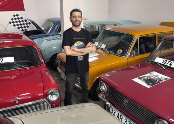 Moto drag şampiyonunun göz kamaştıran otomobil koleksiyonu