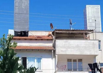 Mahallemizdeki baz istasyonları: Görünmeyen tehlike mi, gerekli altyapı mı?