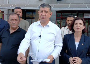 Manavgat'ta istifa eden meclis üyelerinin yerini yedekler alacak