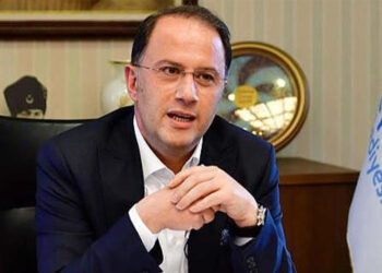 Mehmet Murat Çalık yoğun bakıma kaldırıldı
