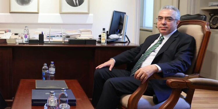 Referandumsuz yeni anayasa senaryolarının demokratik ve hukuki kıymeti yoktur