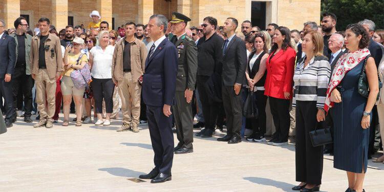 Lozan Barış Antlaşması ülkemizin tapu senedidir