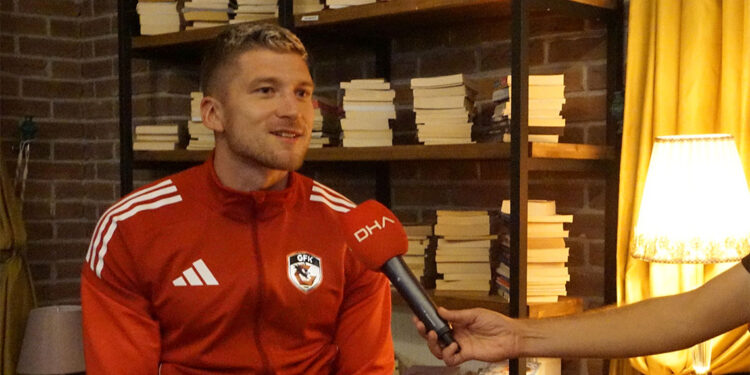 Dünyanın en iyi futbolcuları ile kendini kıyaslamak güzel oluyor