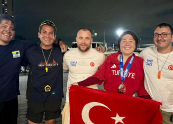 Açık su yüzücüsü Sinem Serinkan, 20 Bridges Swim parkuruna çıktı