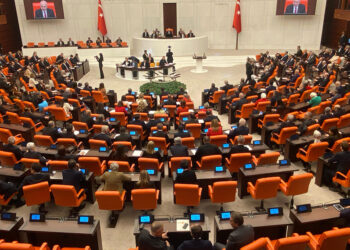 Sağlık alanında düzenlemeler getiren kanun teklifi, kabul edildi