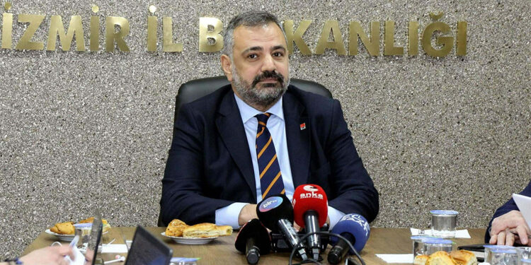 CHP İzmir İl Başkanı Şenol Aslanoğlu tutuklandı