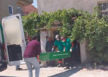 Tartıştığı annesini bıçaklayarak öldürdü