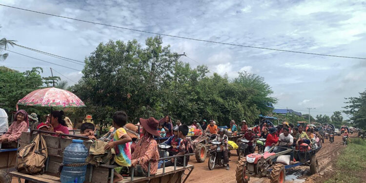 Tayland-Kamboçya sınırında çatışmalar sürüyor