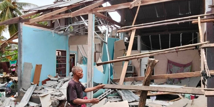 Tayland ile Kamboçya arasındaki çatışmalarda can kaybı 32'ye yükseldi