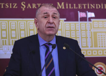 Ümit Özdağ beraat etti