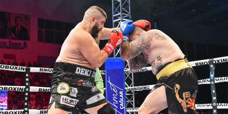 Tuncelili Umut Çamkıran, Makedon rakibini nakavt etti