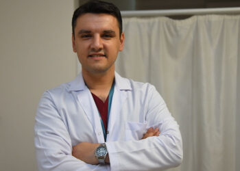 Yaz aylarında gebelere sıvı tüketimi uyarısı