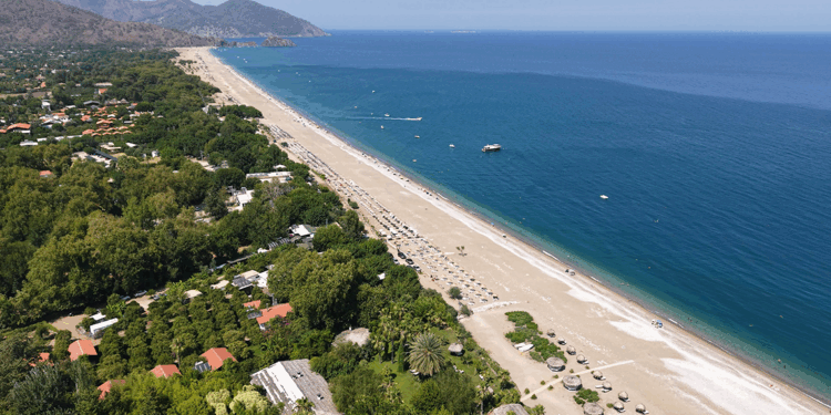 Yeşil ve mavinin buluştuğu doğa cenneti; Çıralı