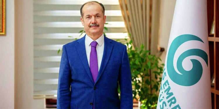 Yunus Emre Enstitüsünün Eski Başkanı Şeref Ateş gözaltına alındı