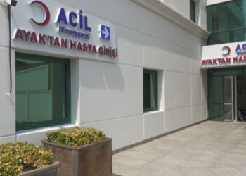 Yurtta kalan 19 öğrenci akşam yemeği sonrası zehirlendi