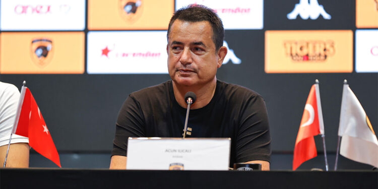 Fenerbahçe transferleri ve seçim süreci Hull City'i etkiledi