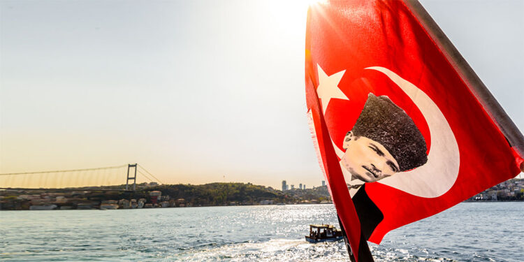 Sahte yüzler ve gerçek kurtuluş