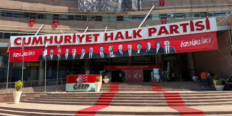 CHP'nin komisyon üyeleri belli oldu