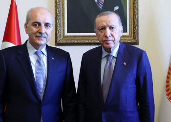 Cumhurbaşkanı Erdoğan Numan Kurtulmuş ile Meclis'te bir araya geldi!